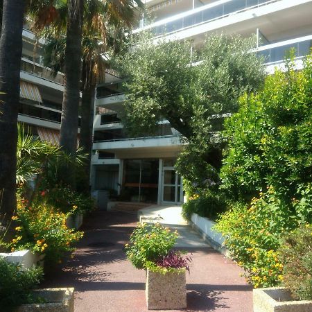 Mas De Tanit Corinthe Apartman Juan-les-Pins Kültér fotó